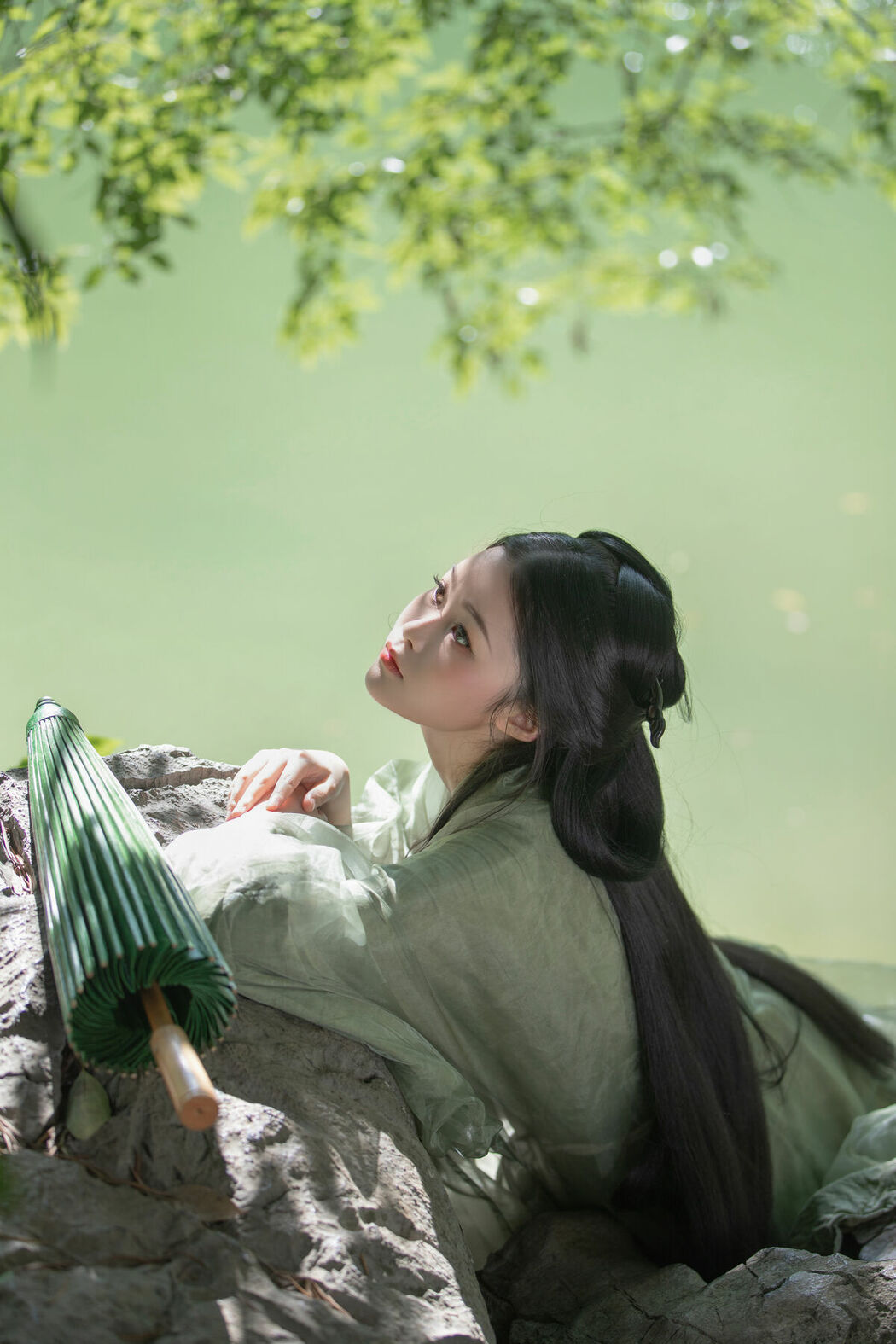 YiTuYu艺图语 Vol.8832 Yi Ming (36P)