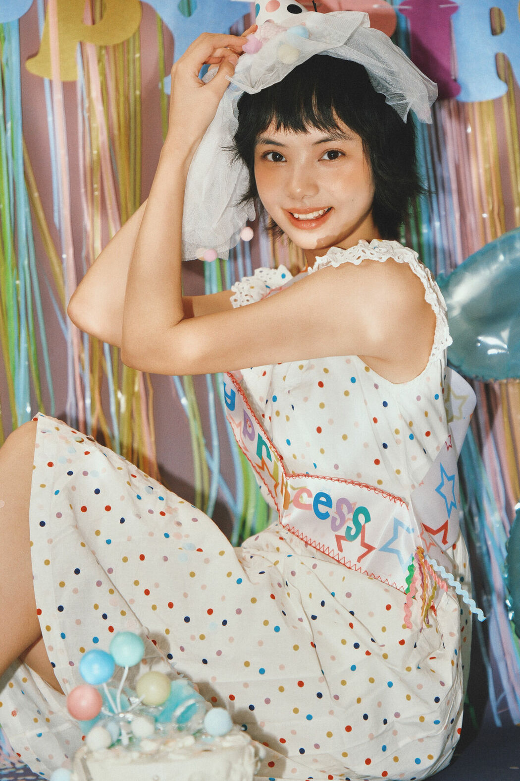 YiTuYu艺图语 Vol.8829 YiYi (25P)