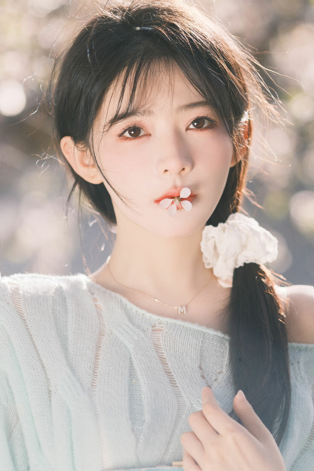 YiTuYu艺图语 Vol.8836 Yang Yi Mo (21P)