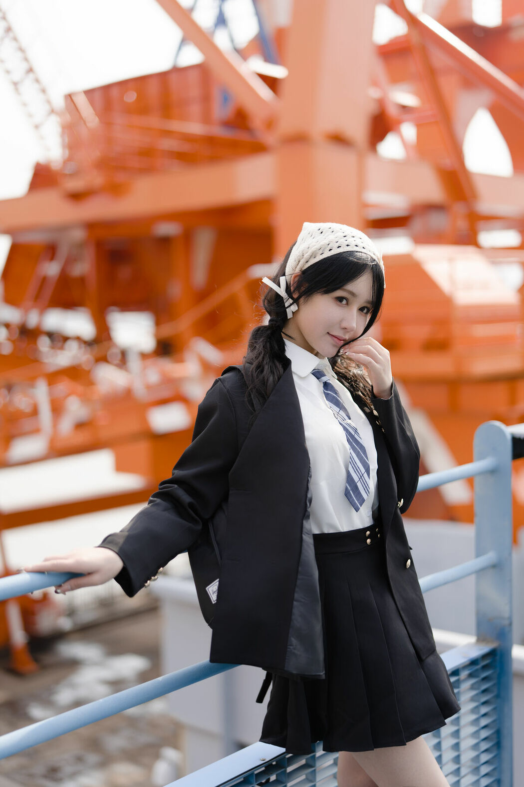 YiTuYu艺图语 Vol.8841 Yuan Yuan Cheng (33P)