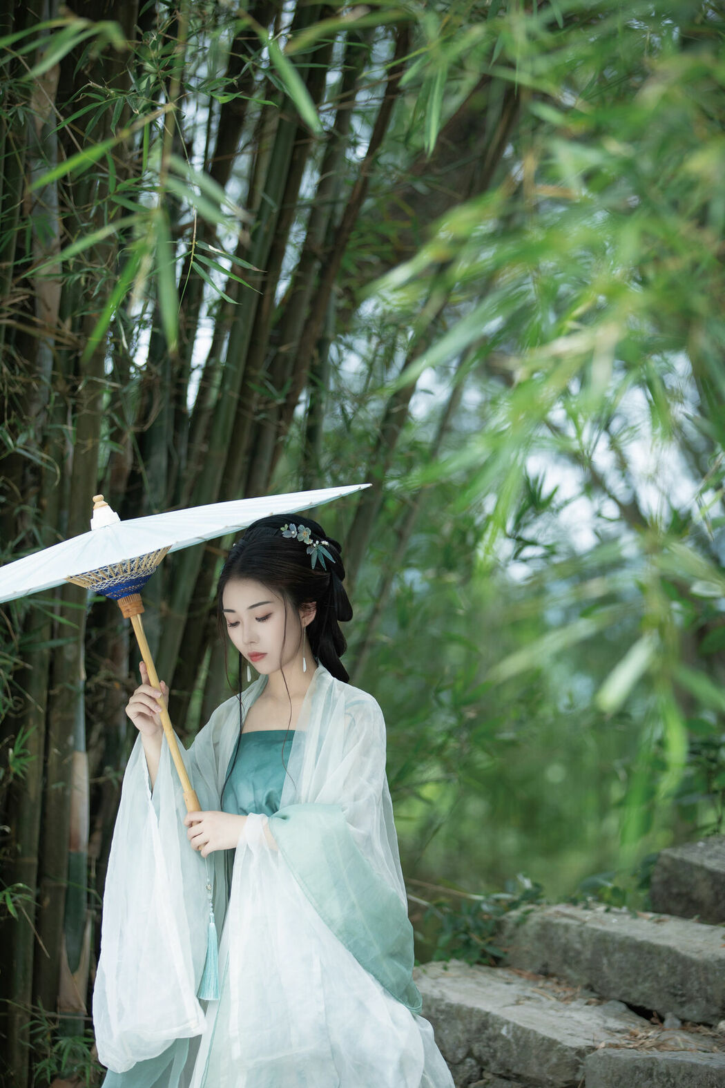 YiTuYu艺图语 Vol.8840 Ku Ku (23P)