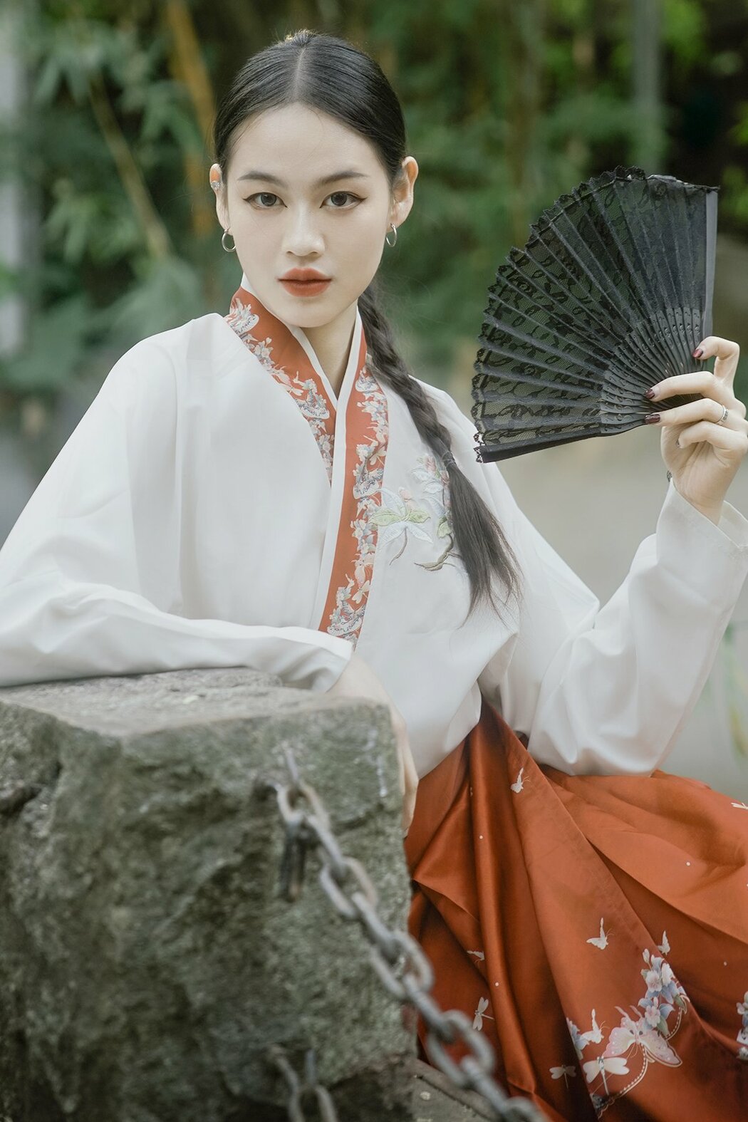 YiTuYu艺图语 Vol.8842 Man Li (41P) Cover Photo