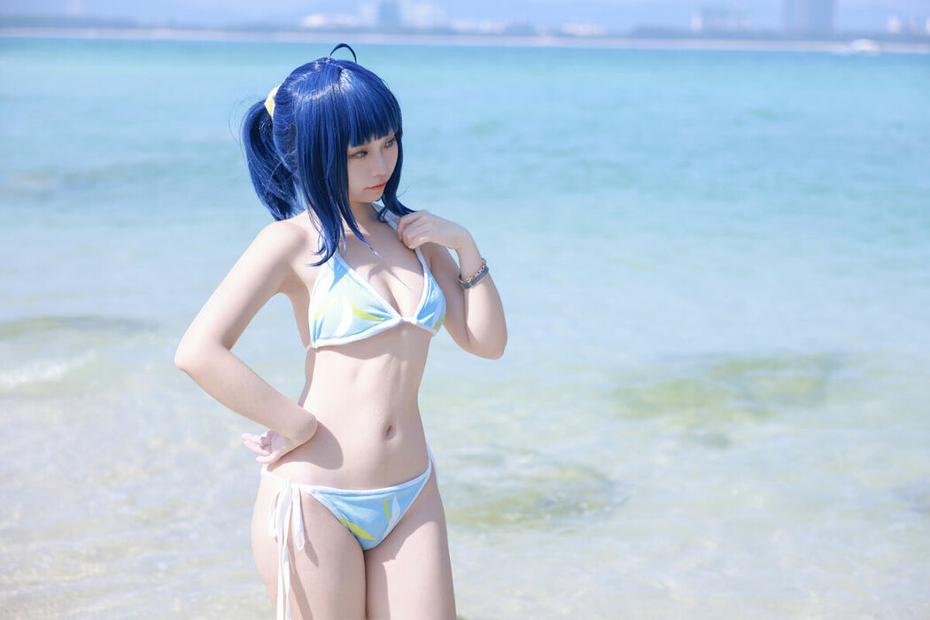 Coser@G44不会受伤 – 八奈见杏菜 泳装 (30P)