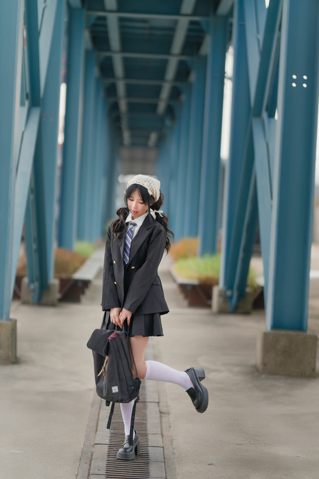 YiTuYu艺图语 Vol.8841 Yuan Yuan Cheng (33P)