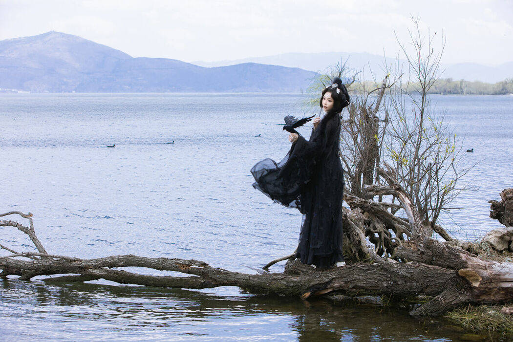 YiTuYu艺图语 Vol.8843 Wan Wan (36P)