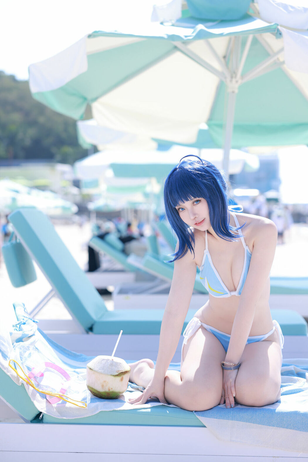 Coser@G44不会受伤 – 八奈见杏菜 泳装 (30P)