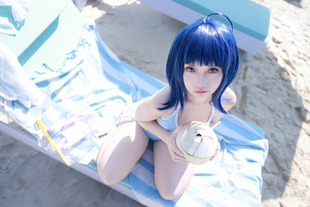 Coser@G44不会受伤 – 八奈见杏菜 泳装 (30P)