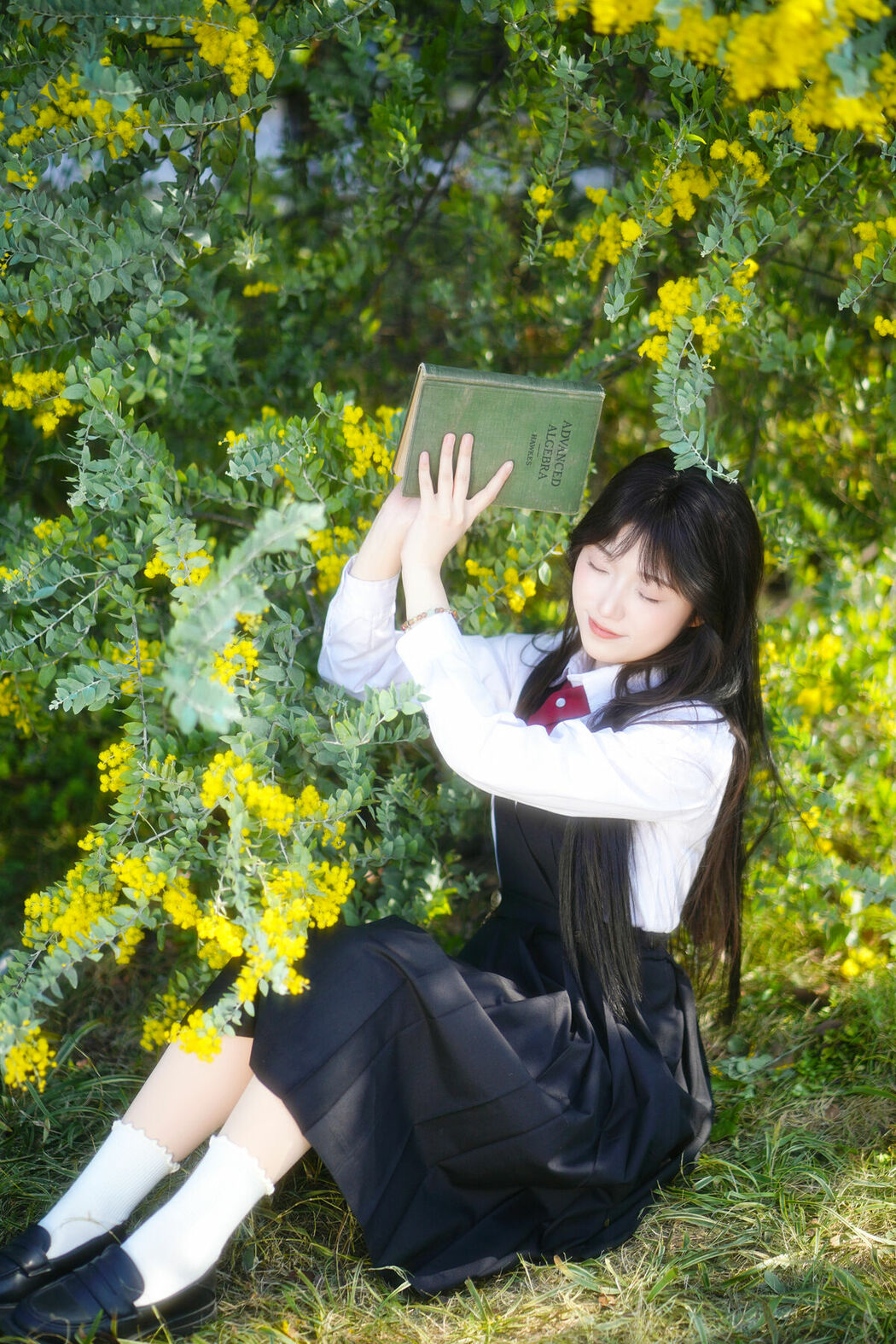 YiTuYu艺图语 Vol.8847 Zi Yu He Dian Tian De Ya (15P)