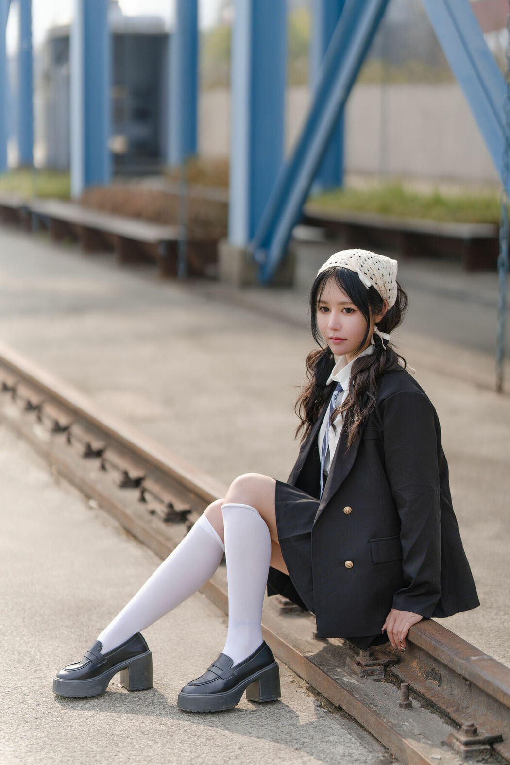 YiTuYu艺图语 Vol.8841 Yuan Yuan Cheng (33P)