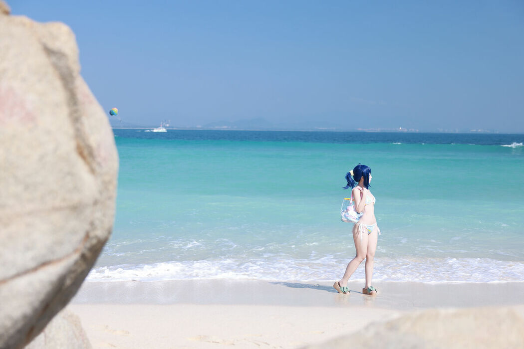 Coser@G44不会受伤 – 八奈见杏菜 泳装 (30P)