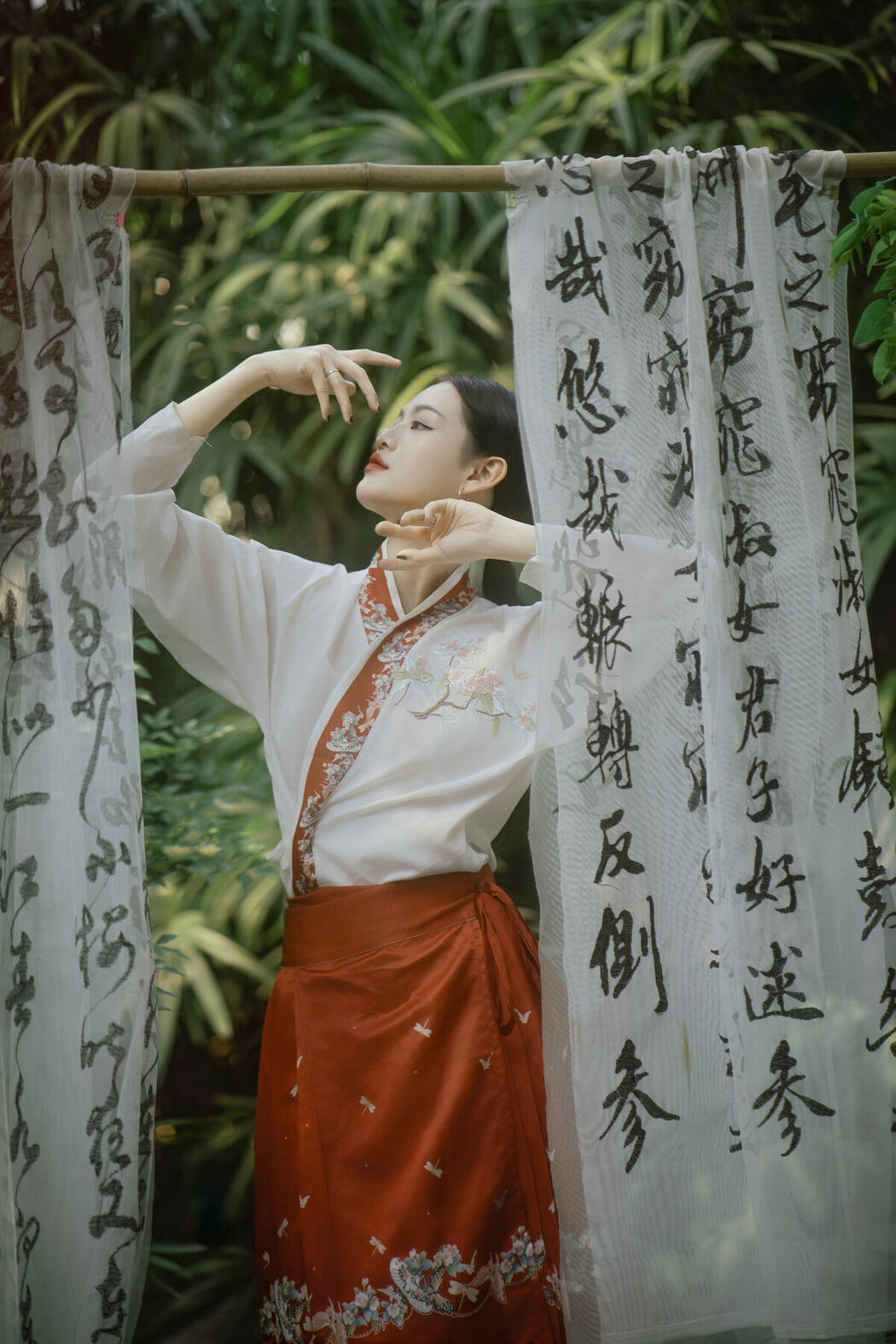 YiTuYu艺图语 Vol.8842 Man Li (41P)