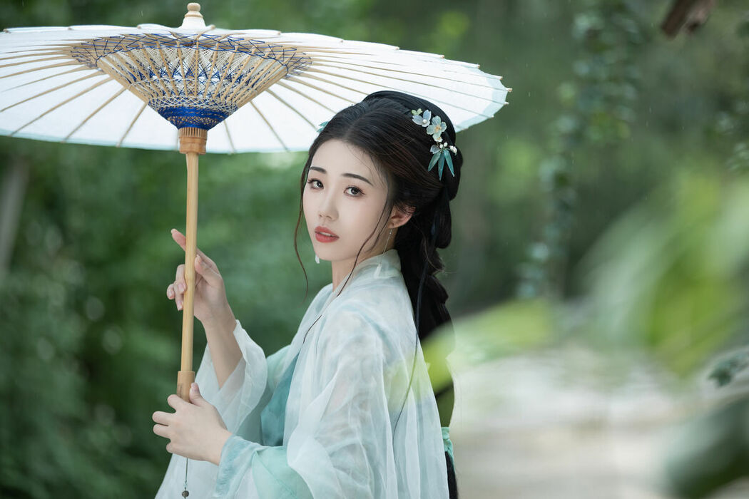 YiTuYu艺图语 Vol.8840 Ku Ku (23P)