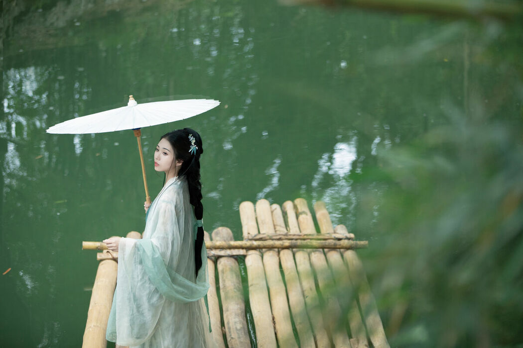 YiTuYu艺图语 Vol.8840 Ku Ku (23P)