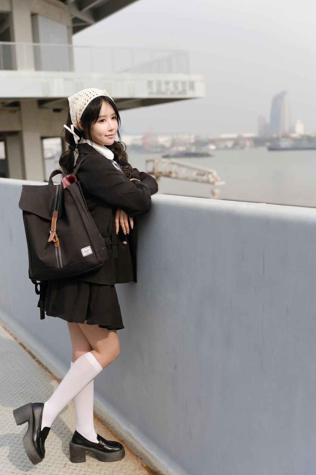 YiTuYu艺图语 Vol.8841 Yuan Yuan Cheng (33P)