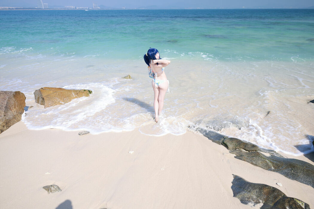 Coser@G44不会受伤 – 八奈见杏菜 泳装 (30P)