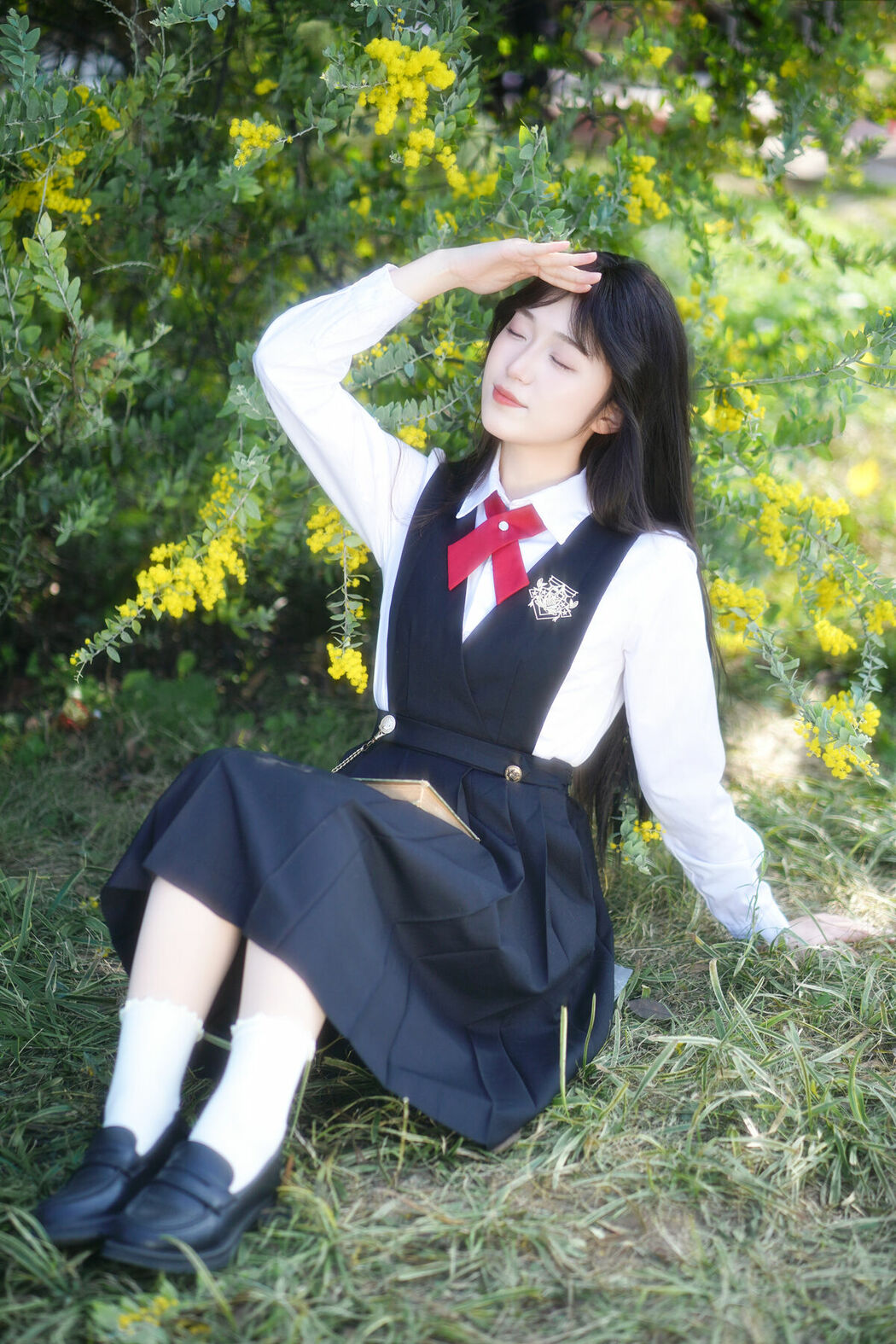 YiTuYu艺图语 Vol.8847 Zi Yu He Dian Tian De Ya (15P)