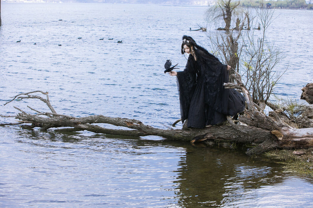 YiTuYu艺图语 Vol.8843 Wan Wan (36P)