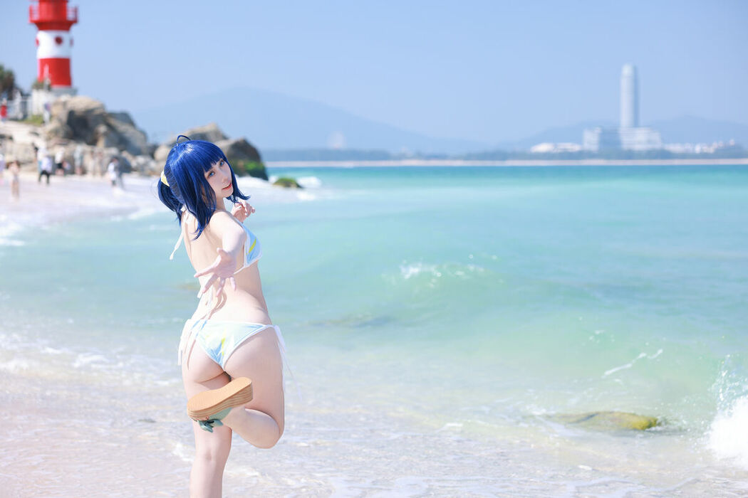 Coser@G44不会受伤 – 八奈见杏菜 泳装 (30P)