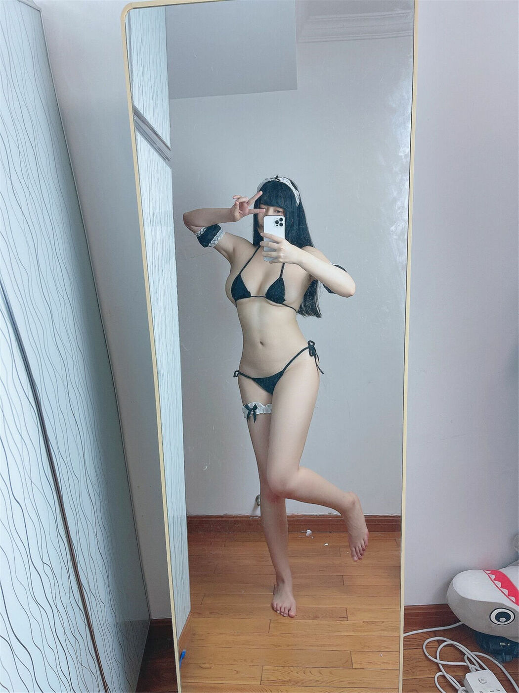 Coser@糖果果Candy – 情趣女仆 (30P)