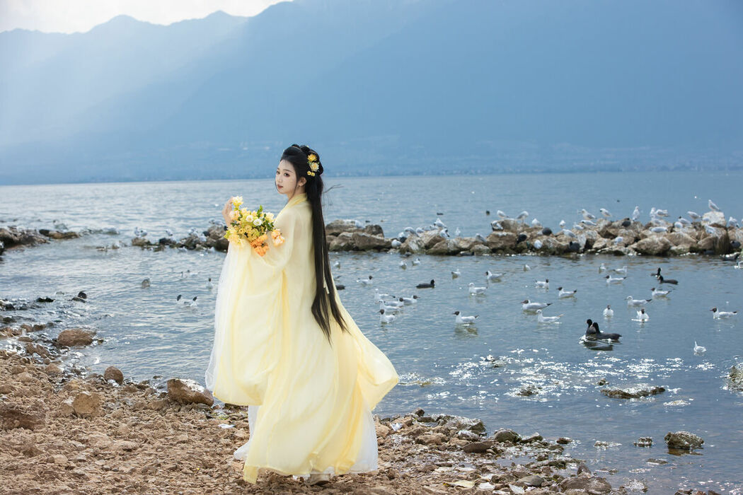 YiTuYu艺图语 Vol.8851 Wan Jiang Ting (47P)