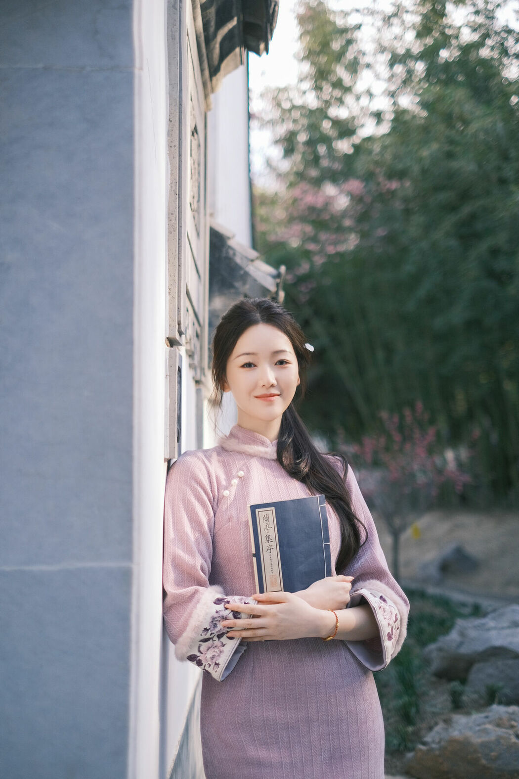 YiTuYu艺图语 Vol.8849 Xiao Ye Ye Lou Xin Yue Moon (21P)