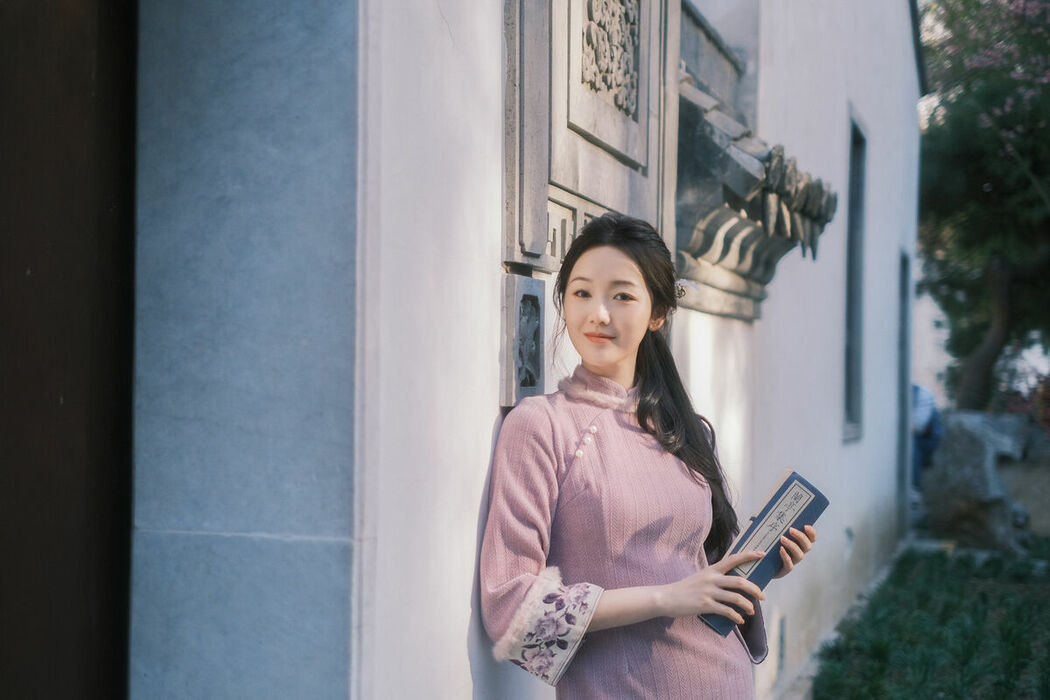 YiTuYu艺图语 Vol.8849 Xiao Ye Ye Lou Xin Yue Moon (21P)