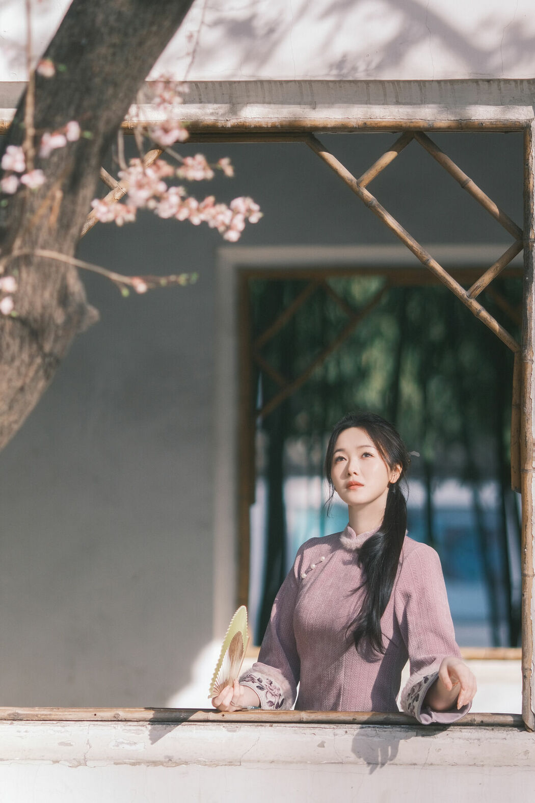 YiTuYu艺图语 Vol.8849 Xiao Ye Ye Lou Xin Yue Moon (21P)