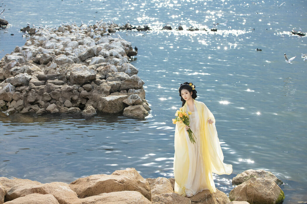 YiTuYu艺图语 Vol.8851 Wan Jiang Ting (47P)