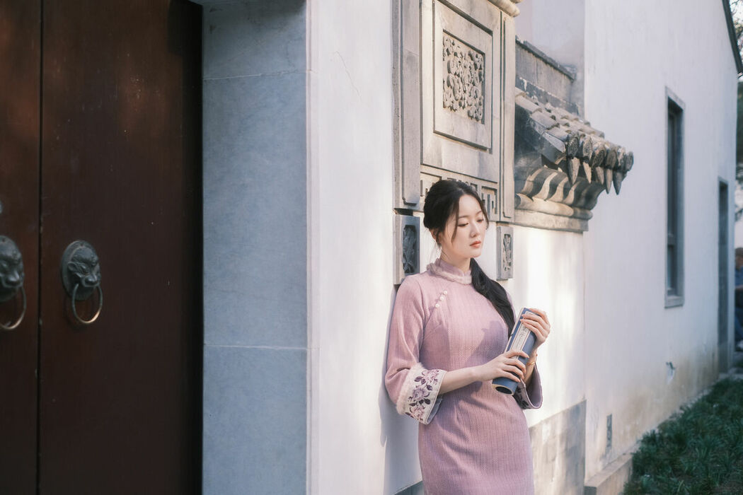 YiTuYu艺图语 Vol.8849 Xiao Ye Ye Lou Xin Yue Moon (21P)