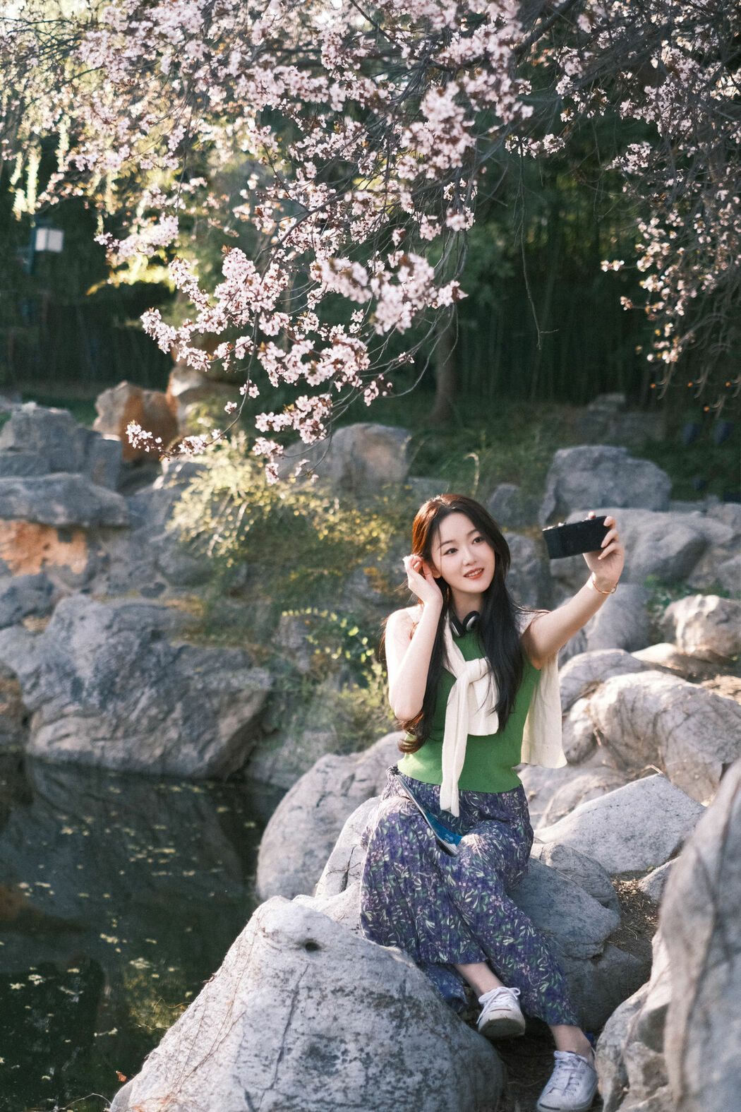 YiTuYu艺图语 Vol.8858 Xiao Ye Ye Lou Xin Yue Moon (21P)