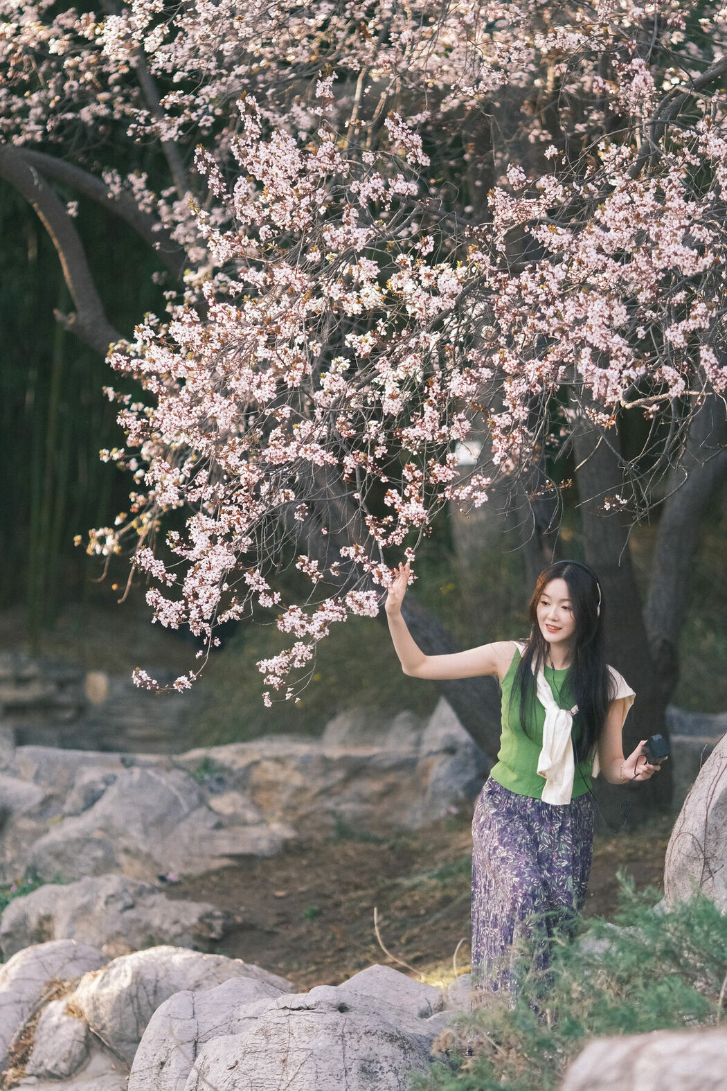 YiTuYu艺图语 Vol.8858 Xiao Ye Ye Lou Xin Yue Moon (21P)