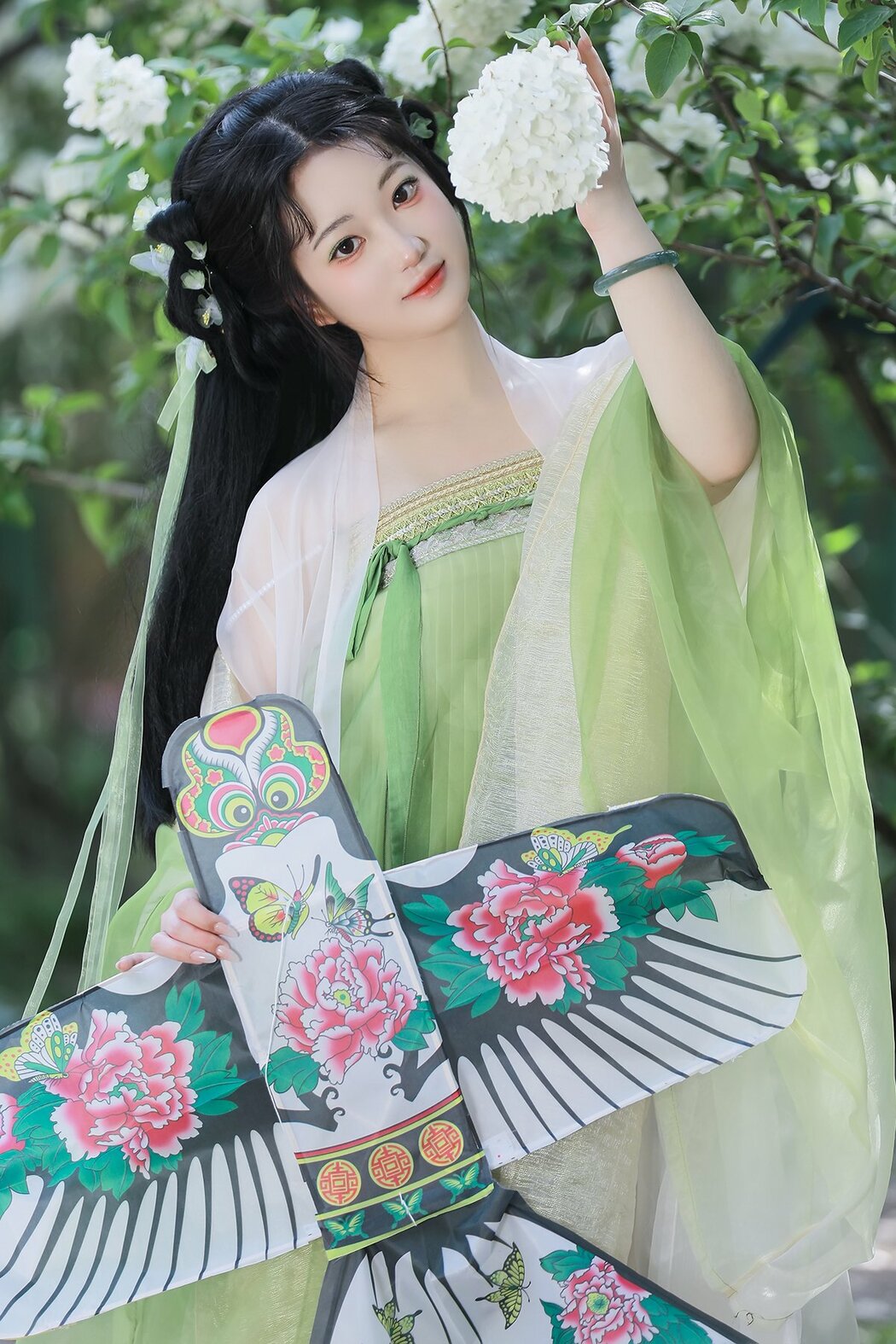 YiTuYu艺图语 Vol.8856 Xiao Bing Gan (24P) Cover Photo