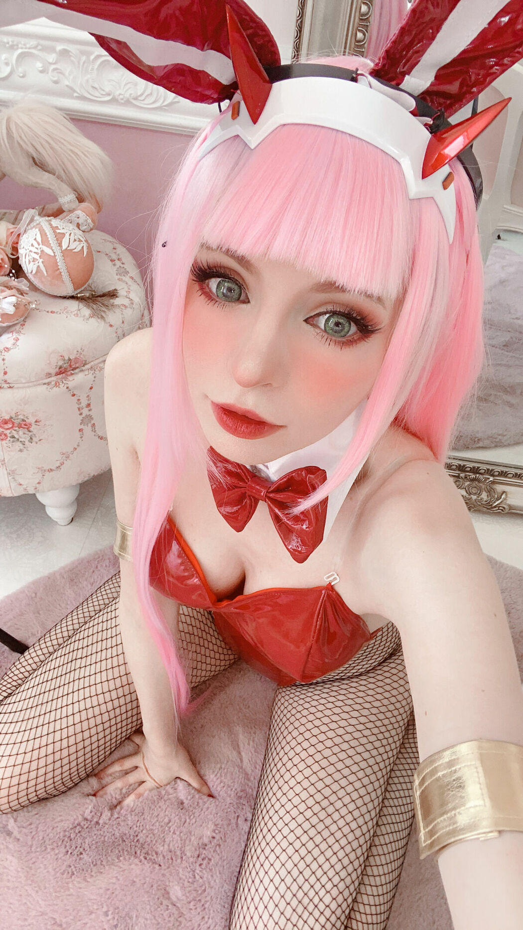 Coser@Peach milky – ZeroTwo (79P)