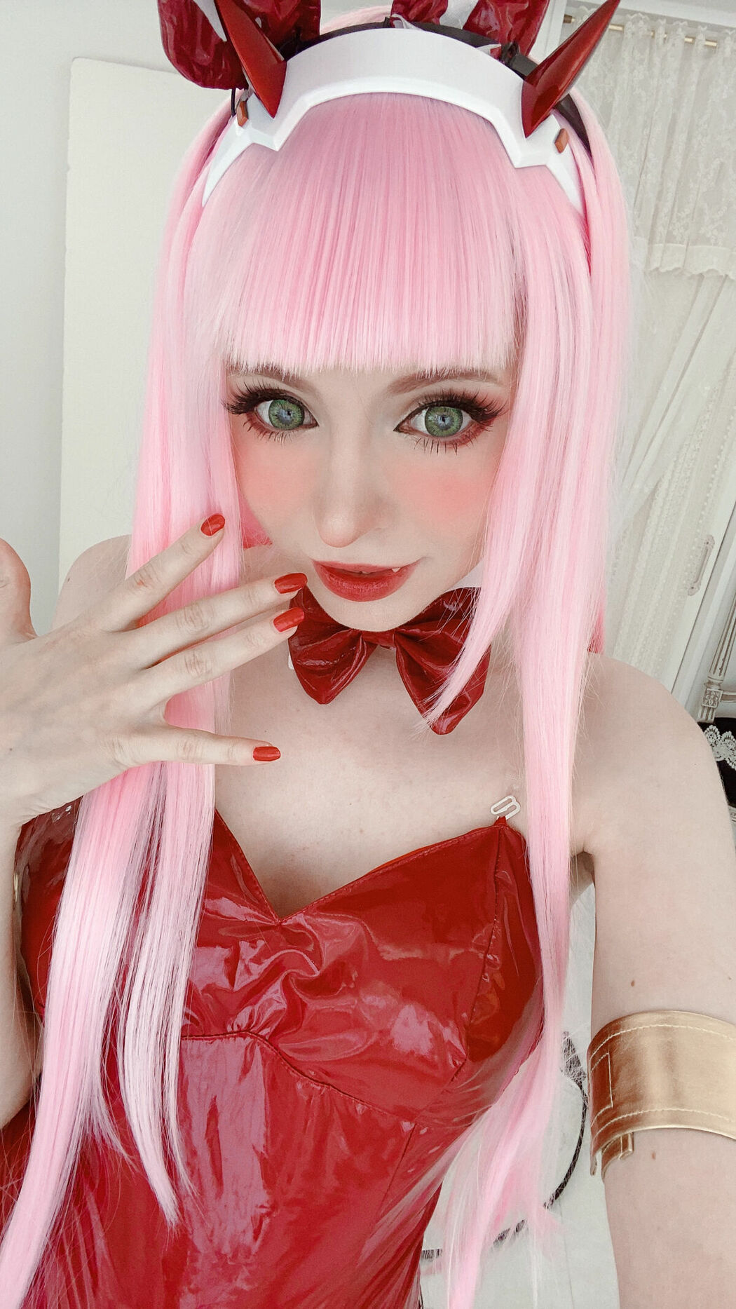 Coser@Peach milky – ZeroTwo (79P)