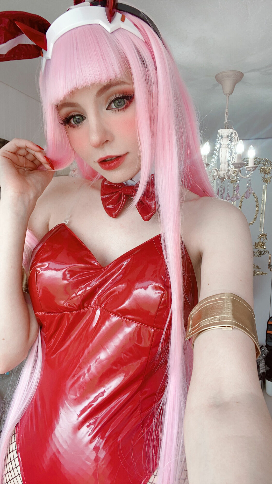 Coser@Peach milky – ZeroTwo (79P)