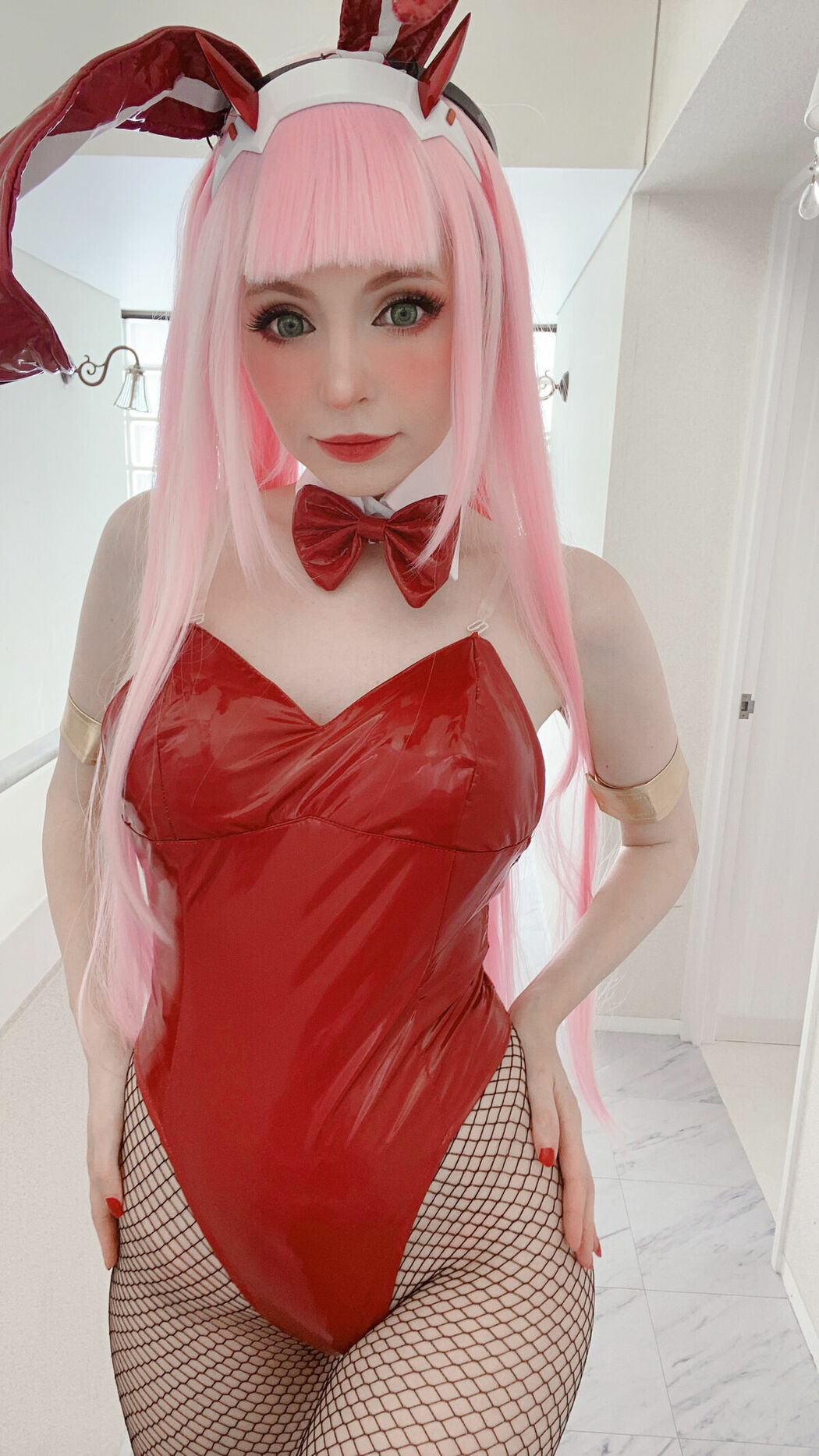Coser@Peach milky – ZeroTwo (79P)