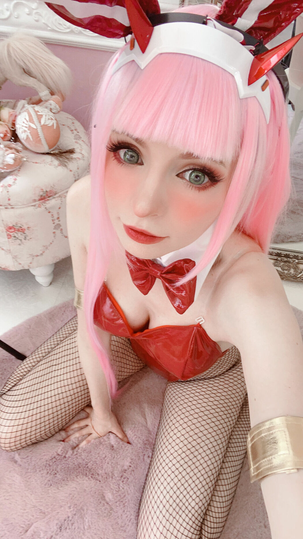 Coser@Peach milky – ZeroTwo (79P)
