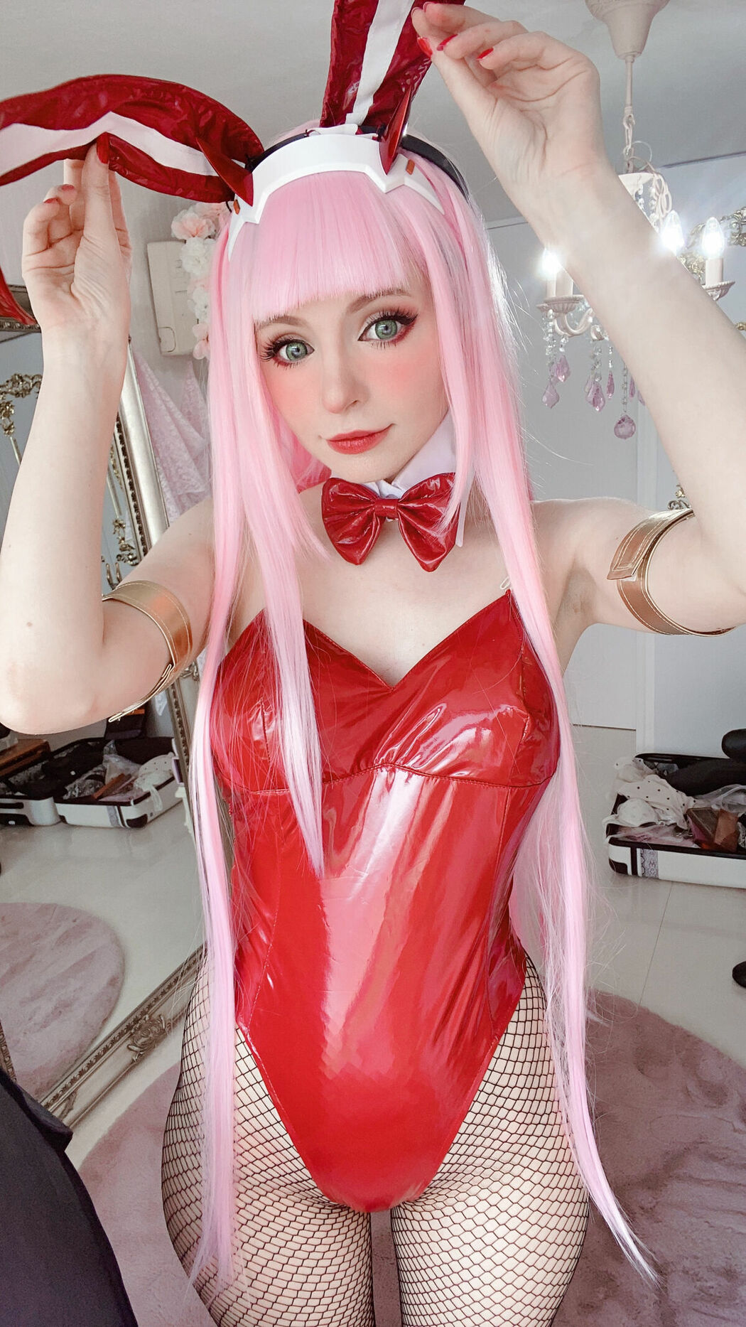 Coser@Peach milky – ZeroTwo (79P)