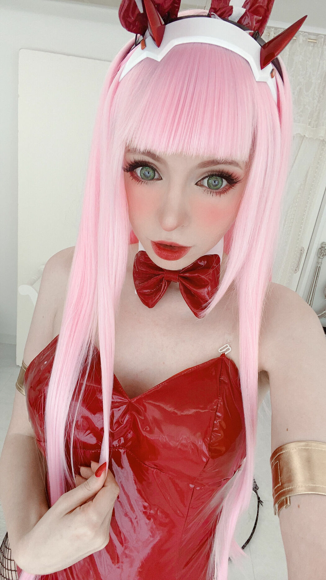 Coser@Peach milky – ZeroTwo (79P)