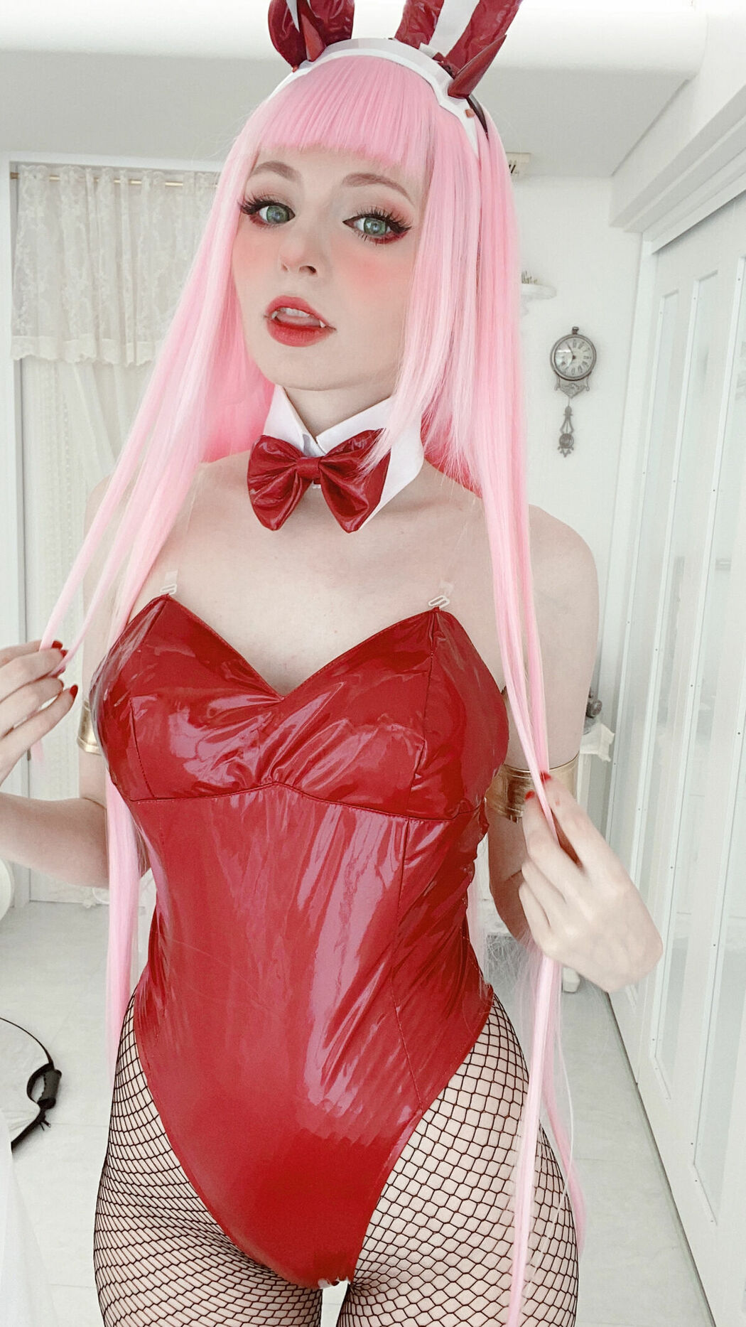 Coser@Peach milky – ZeroTwo (79P)