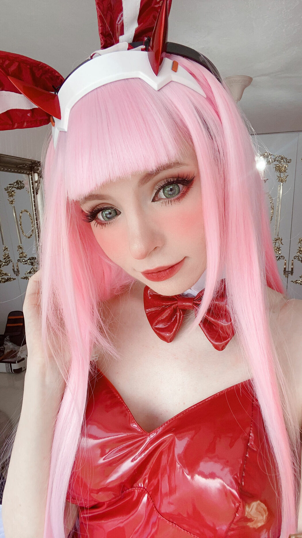 Coser@Peach milky – ZeroTwo (79P)