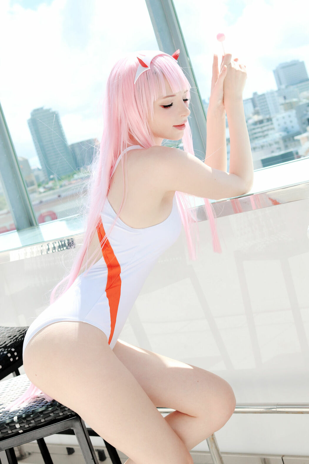 Coser@Peach milky – ZeroTwo (79P)