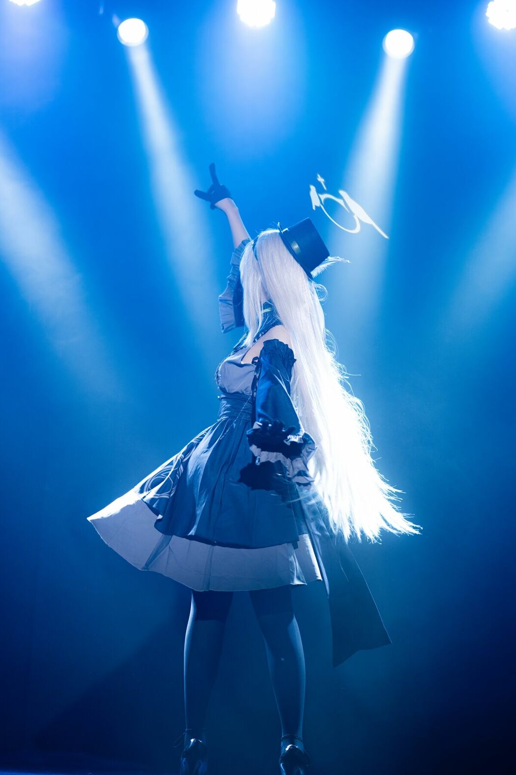 Coser@lunananya – 碧蓝档案 歌住樱子 偶像 (38P)