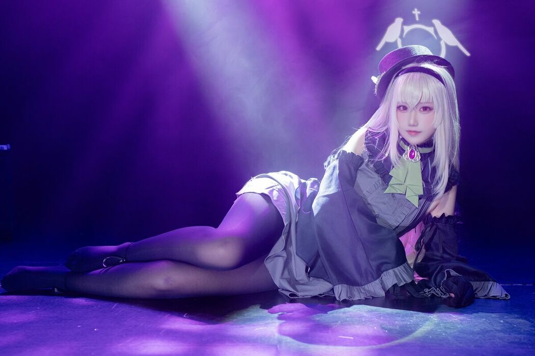 Coser@lunananya – 碧蓝档案 歌住樱子 偶像 (38P)