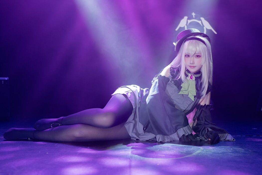 Coser@lunananya – 碧蓝档案 歌住樱子 偶像 (38P)