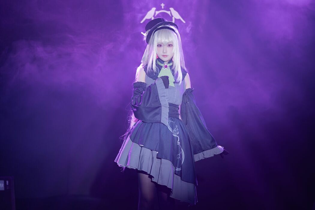 Coser@lunananya – 碧蓝档案 歌住樱子 偶像 (38P)