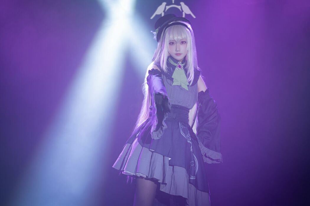 Coser@lunananya – 碧蓝档案 歌住樱子 偶像 (38P)