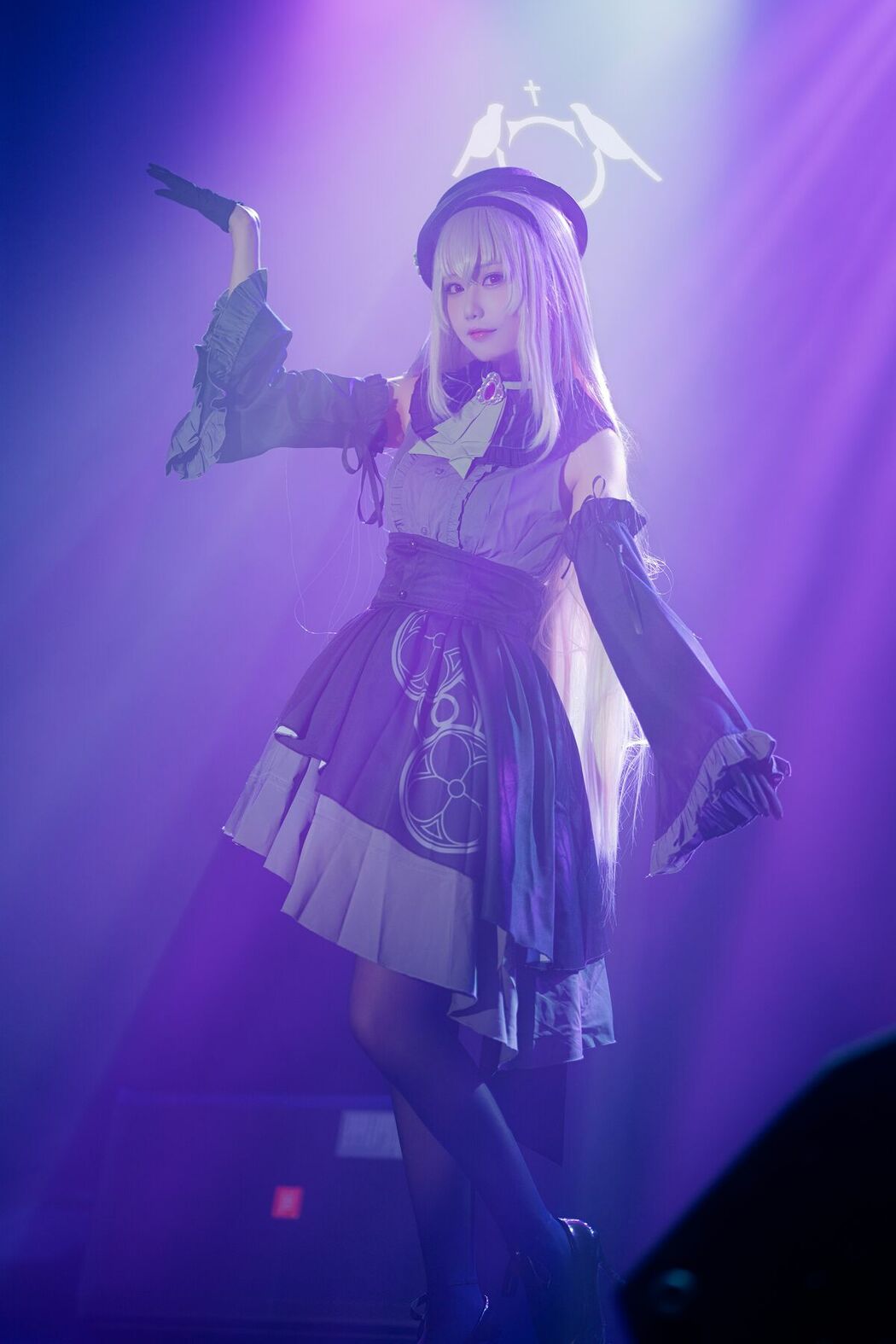 Coser@lunananya – 碧蓝档案 歌住樱子 偶像 (38P)