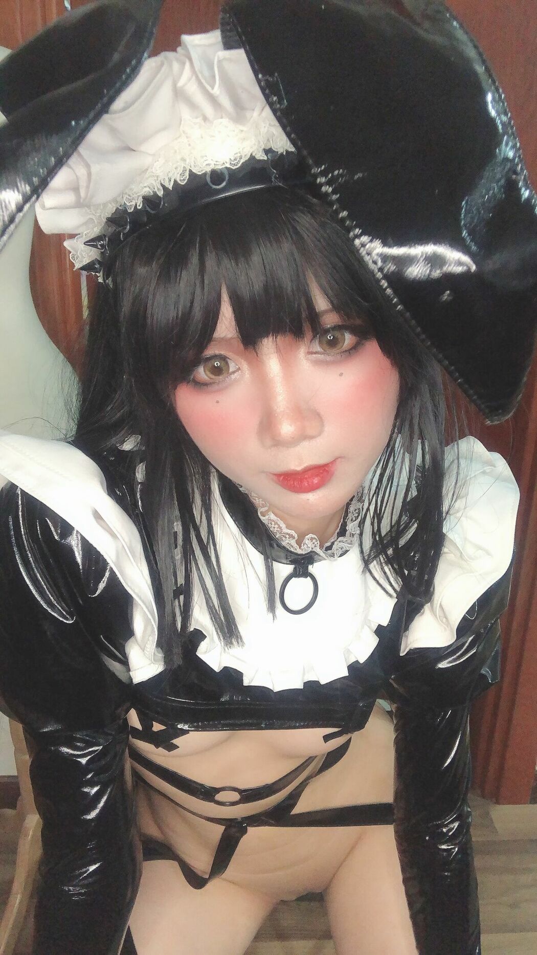 Coser@PoppaChan – Zenith Bunny 黑色胶袜 十字乳贴 (79P – 13V)