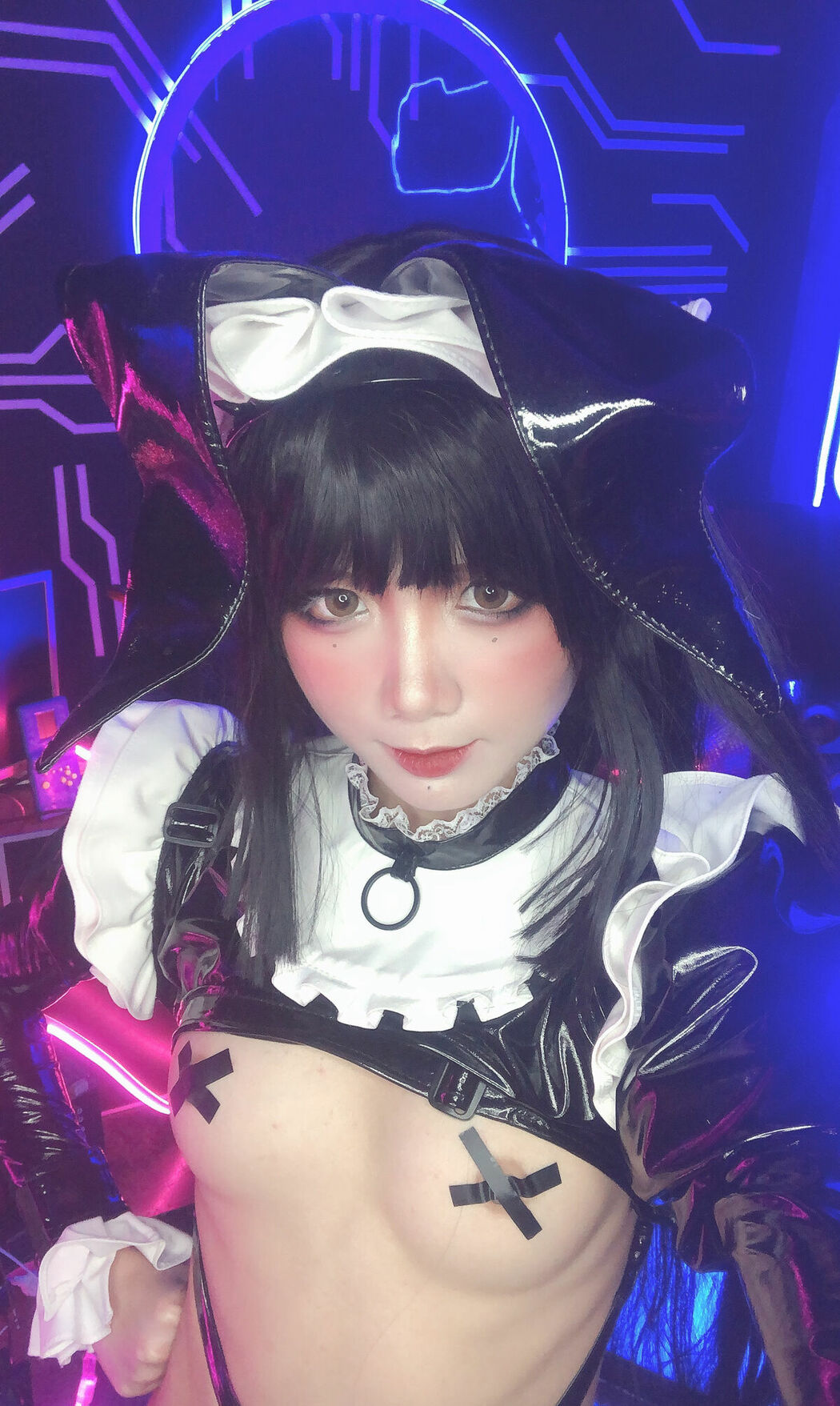 Coser@PoppaChan – Zenith Bunny 黑色胶袜 十字乳贴 (79P – 13V)